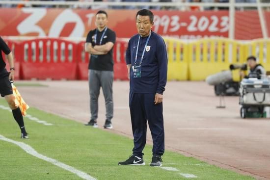 失恋乱交世子姐妹：我喜欢男人
