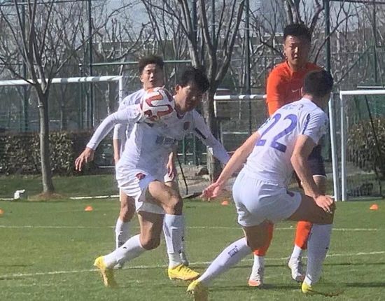 国内精品久久久久影院一蜜桃